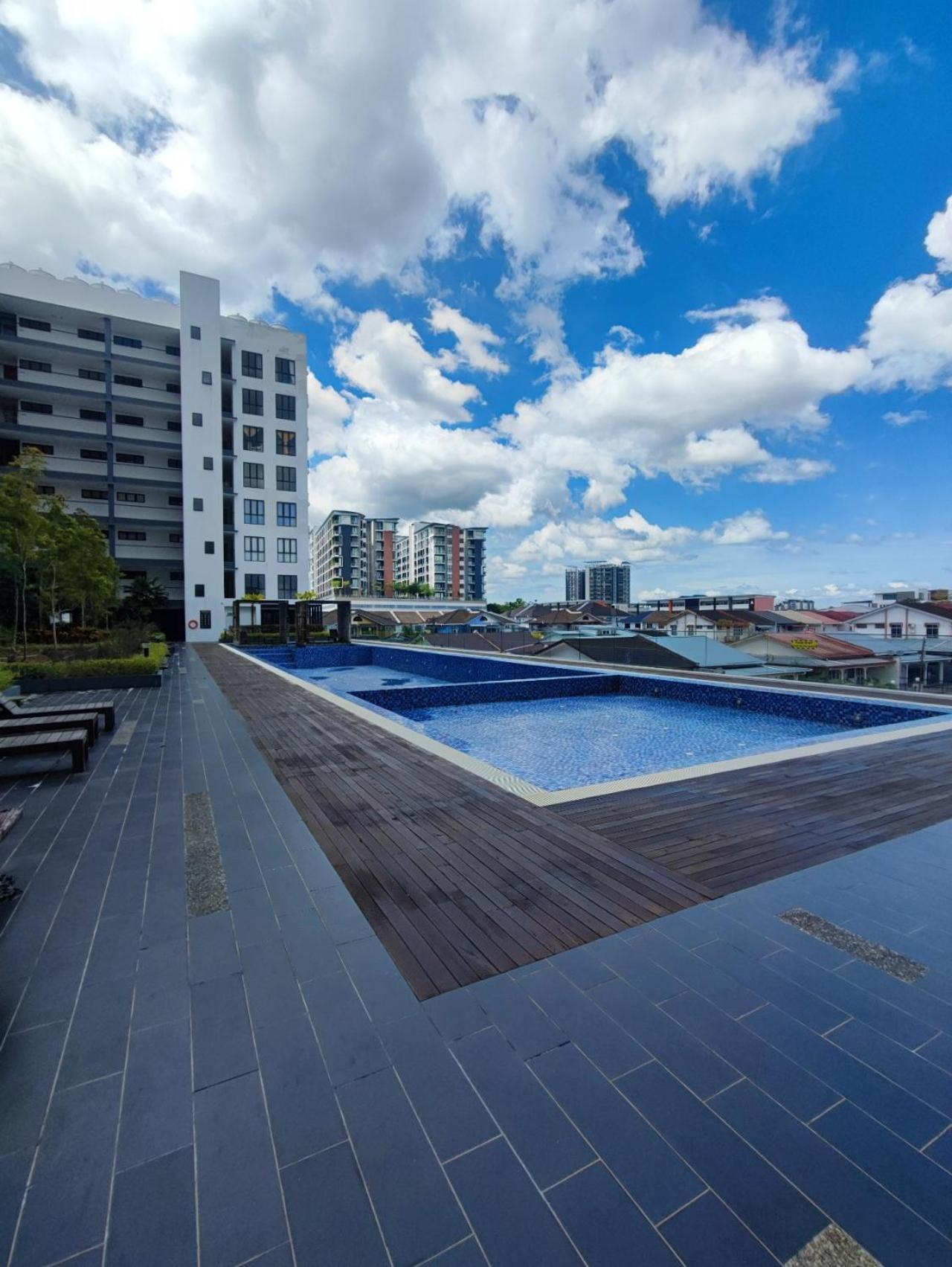 Kuching Near Galacity Armadale Apartment